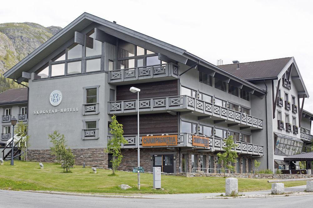 Skogstad - Unike 4*